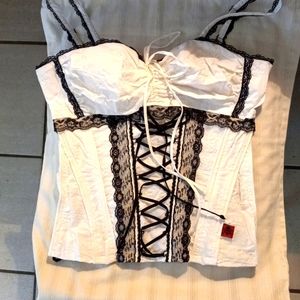 NWT TRIPP NYC BLACK AND WHITE CORSET WITH LOVELY LACES IN FRONT AND BACK.SIZE SM